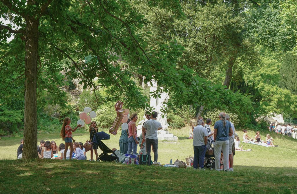 Baby shower picnic in the park.